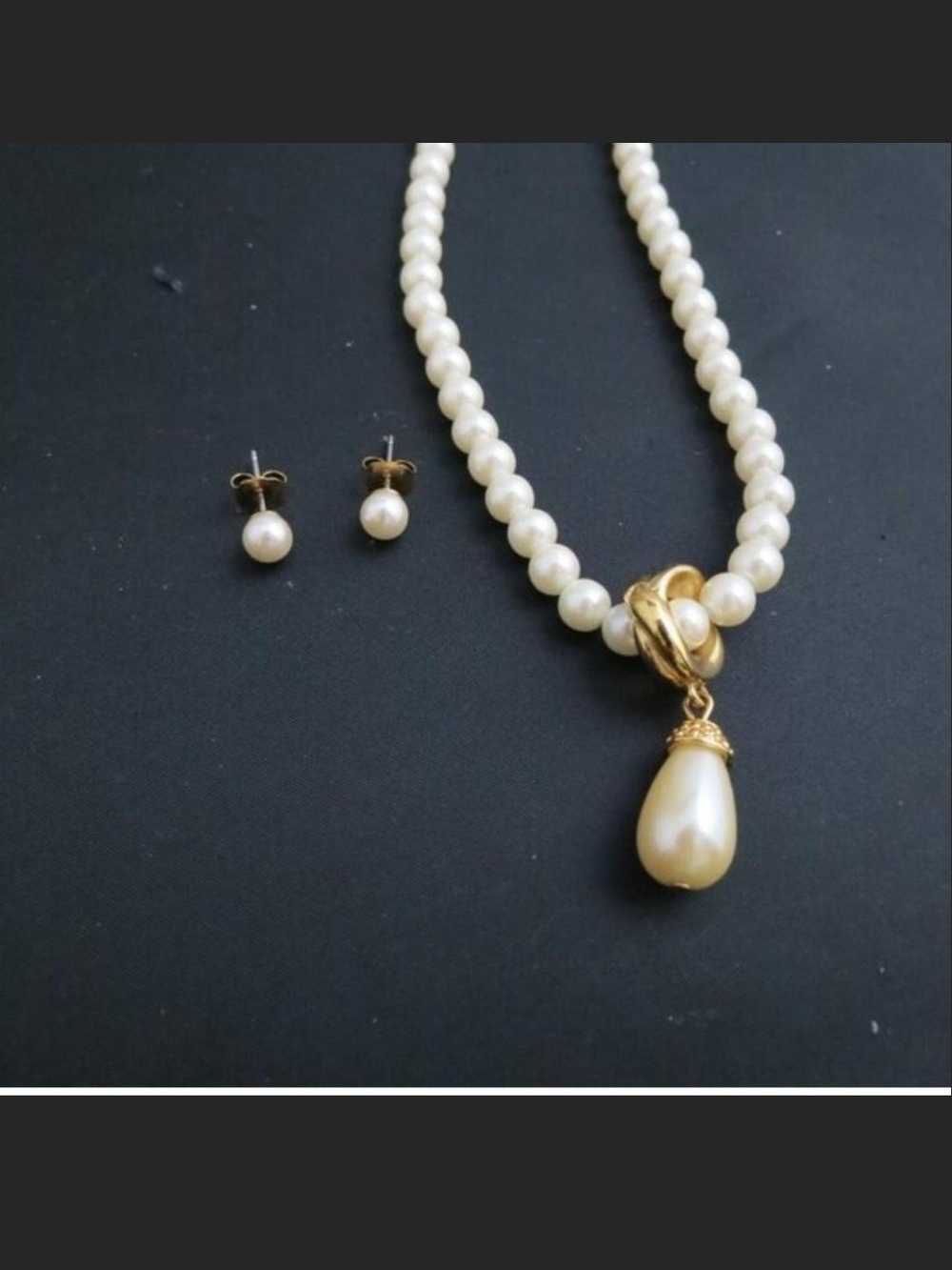 Classic Pearl Necklace and Stud Earrings Set in Ivory and Gold